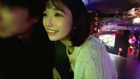 カフェ店員りさちゃんの小悪魔ボディを堪能セックスって最高だな！ 8