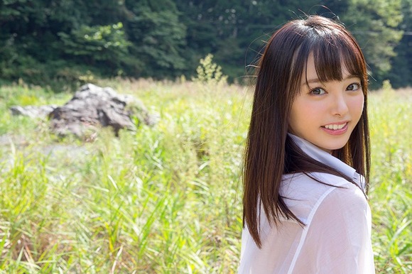 AV６年目の小倉由菜はデビュー時と今とで様子がずいぶん変わったな！ 5