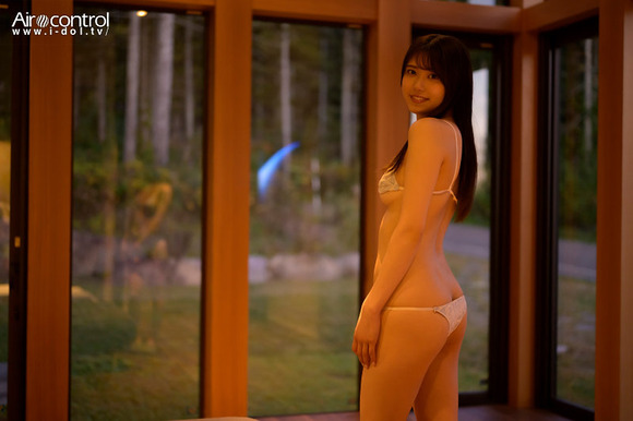 新人AV女優 愛才りあが初ヌードイメビで美しすぎるボディを見せるぞ！ 4