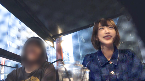 音楽フェスのチケットを高値で売りさばく悪徳美女をデカチンピストンで成敗！ 9