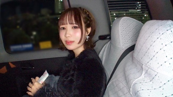 乗馬歴10年の京都うまれのお嬢様の騎乗位はお上手どすなぁ 4