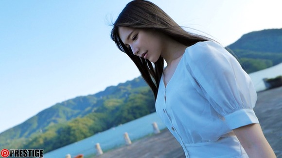 プレステージから日本人離れした圧倒的なスタイルを持つ新人如月えれながAVデビューするぞ！ 3