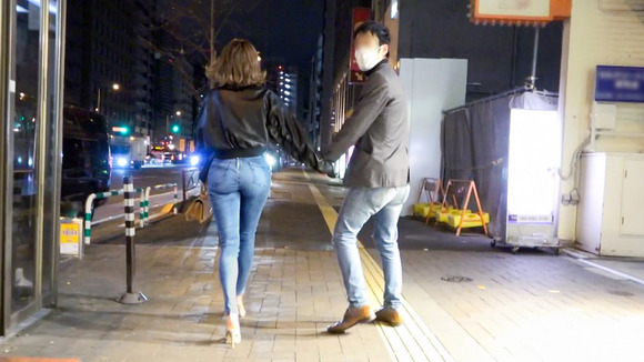 デカチン大好きでAV男優の本気ピストンに仰け反り昇天する女子大生ってええな！ 10