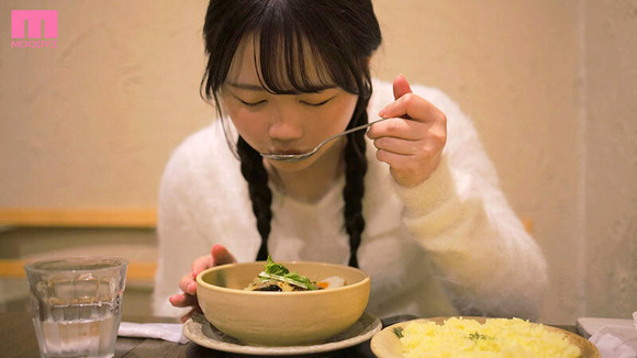 「東京さ初めて来ただ」と言うどさんこ美少女がAV男優のデカチンに突かれて歓喜のAVデビュー！ 3