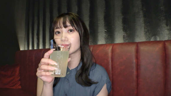 婚約中の彼氏よりも気持ちいい若者ち●ぽで理性崩壊!中出し絶頂！ 11