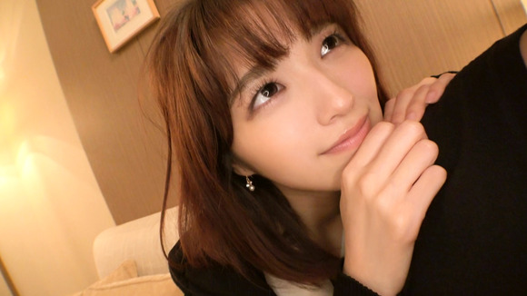 スレンダー美乳現役JDとイチャイチャデートの後セックスってええな！ 10
