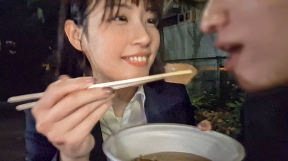 家でリラックスしてる仕事終わりのおっとり系彼女とまったりセックスって最高だな！ 4