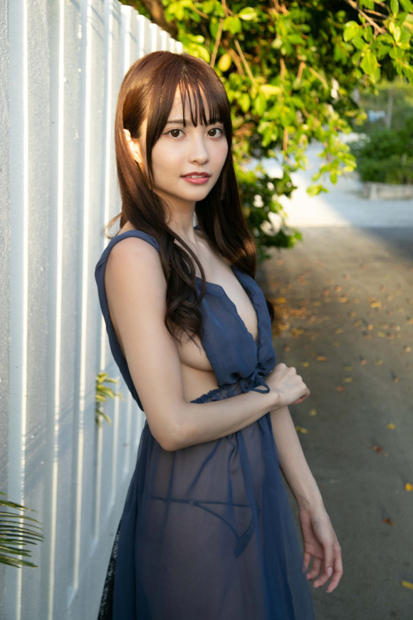 グラドル花咲れあが新作イメビで可愛すぎミニマムえっちボディを見せるぞ！ 4