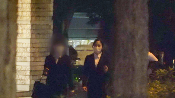 押しに弱いスケベボディのFカップOLと朝から晩までセックスって最高だな！ 14