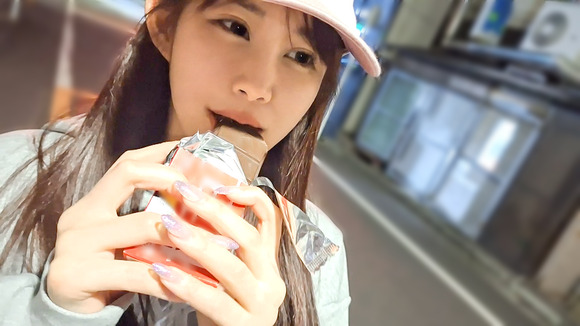 パイズリするために生まれてきたような爆乳美女と部屋でまったりセックスって最高だな！ 7