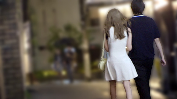 初対面で当然のように生挿入&中出しをさせてくれるスレンダー美女って怖くてええな！ 9