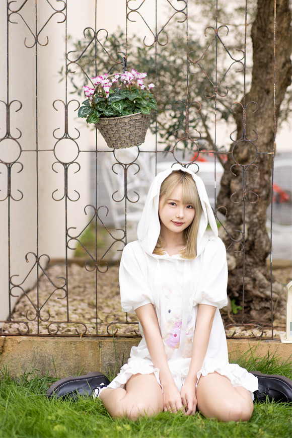プレステージのAV女優写真集が最大50%OFFになってるぞー 14