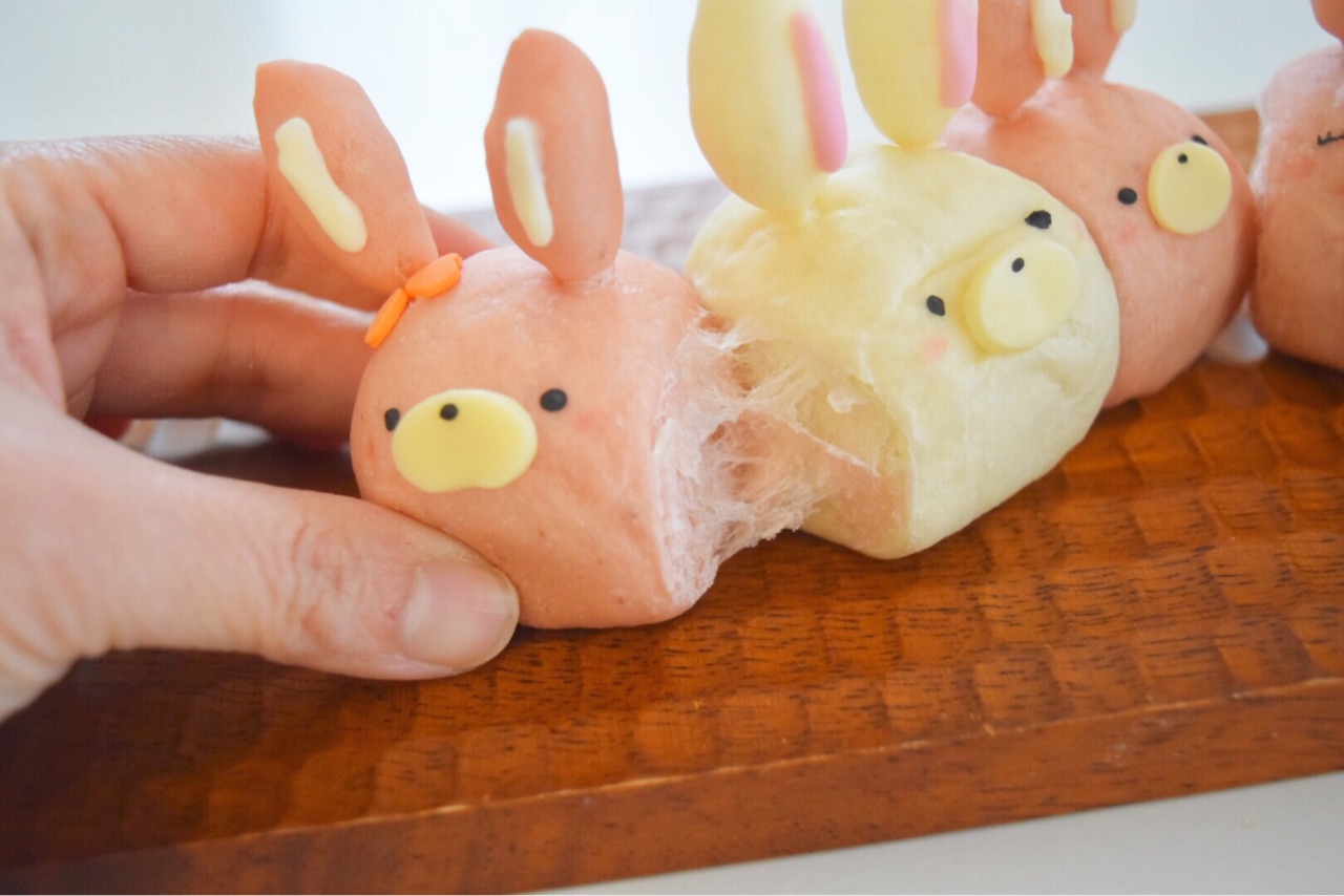 レシピ】2色うさぎのちぎりパン♪ロングケーキBOX。 : まんまる