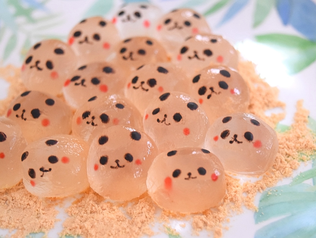 きゃらびもち入門 パンダ まんまるほっぺ のんびり楽しむ創作パン Powered By ライブドアブログ