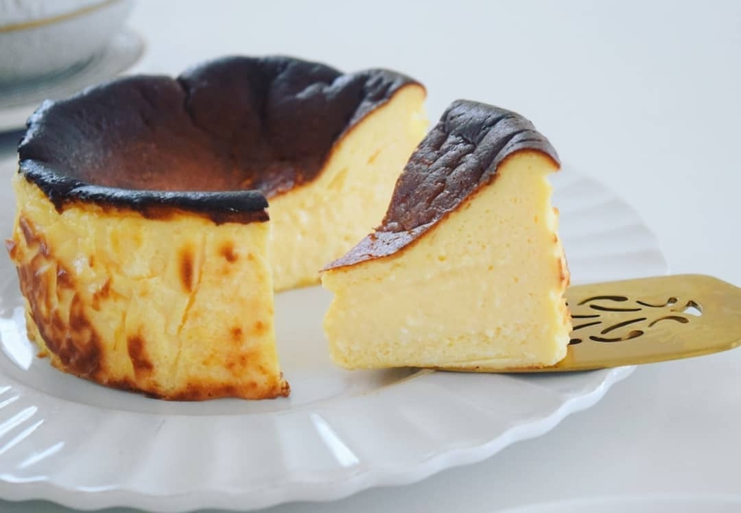 12cm型で 食べ切りサイズのバスクチーズケーキ まんまるほっぺ のんびり楽しむ創作パン Powered By ライブドアブログ