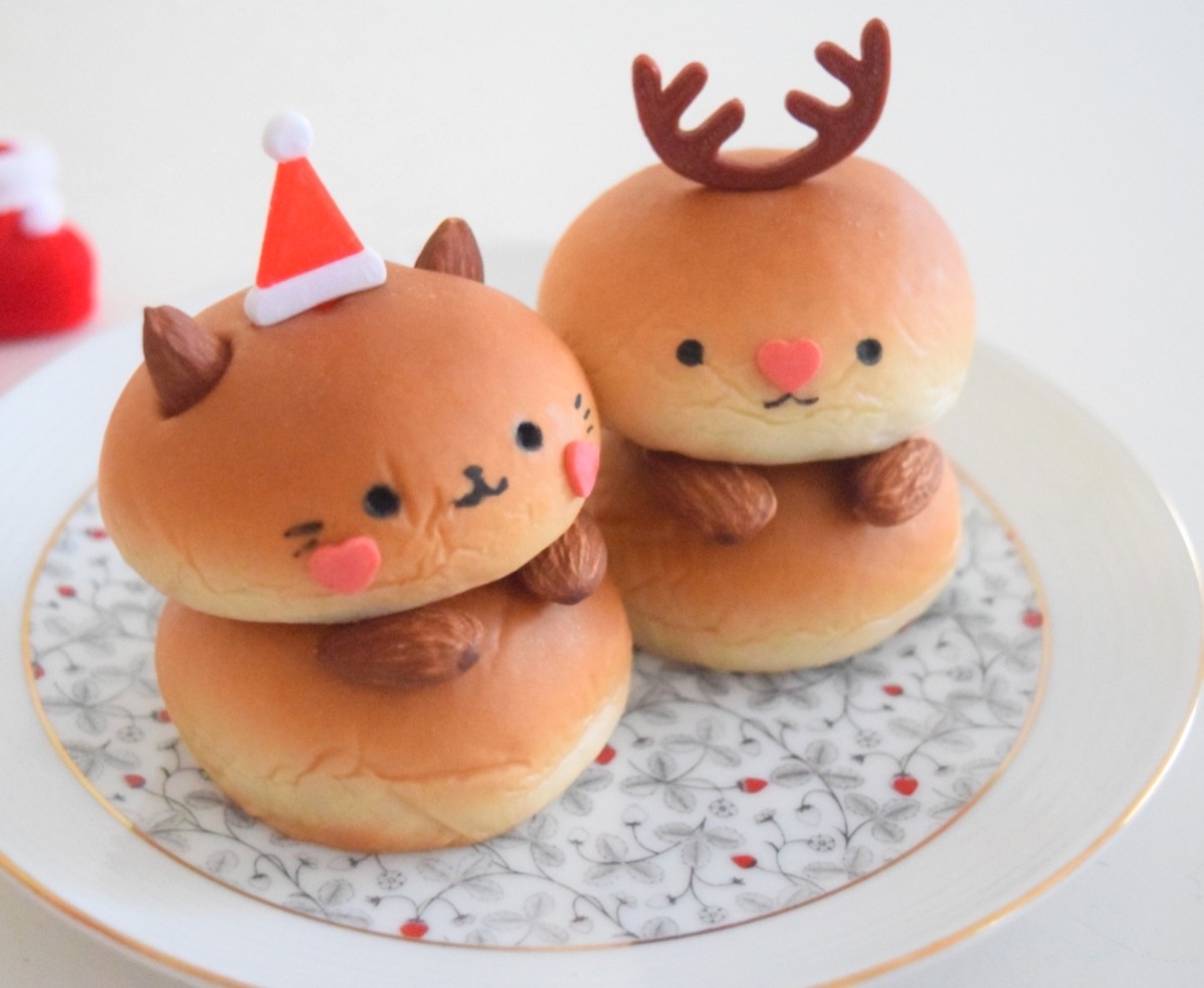 ねこサンタとトナカイパン♪おすすめクリスマスピック♡ : まんまる