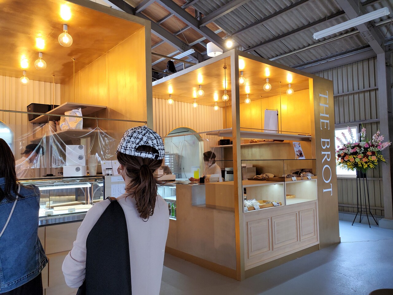 フィンガーケーキとドイツパンのオシャレなカフェができてます Ipe Wakayama Puyomeのごはんできてるよ フィンガーケーキとドイツパンのオシャレなカフェができてます Ipe Wakayama Puyomeのごはんできてるよ