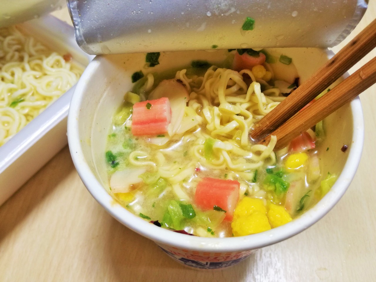 これから来る災害の為に カップ麺を水で戻して食べてみた ゚w゚ Puyomeのごはんできてるよ これから来る災害の為に カップ麺を水で戻して食べてみた ゚w゚ Puyomeのごはんできてるよ