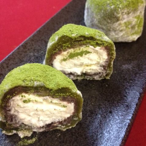 抹茶クリーム大福 Puyomeのごはんできてるよ