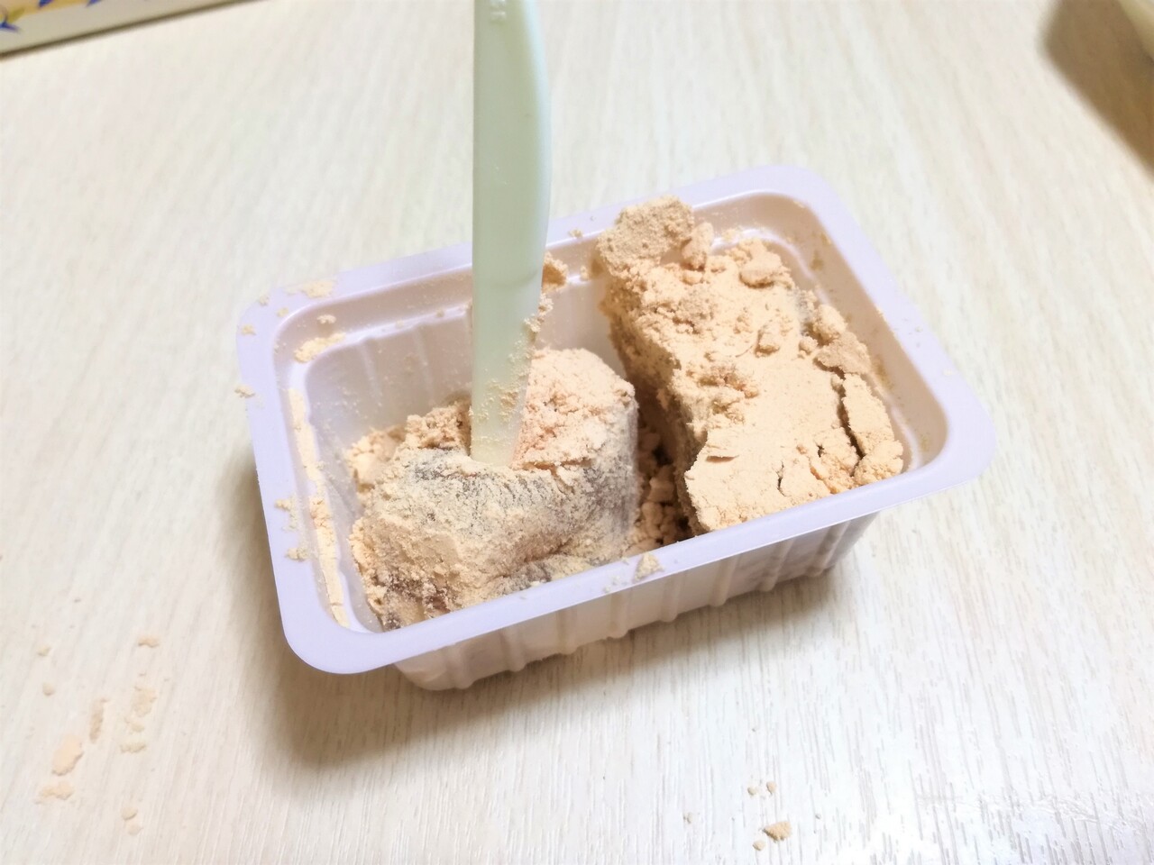 今日のあんこ 111 きな粉の香りが良し 柳月 きなごろも 北海道 Puyomeのごはんできてるよ