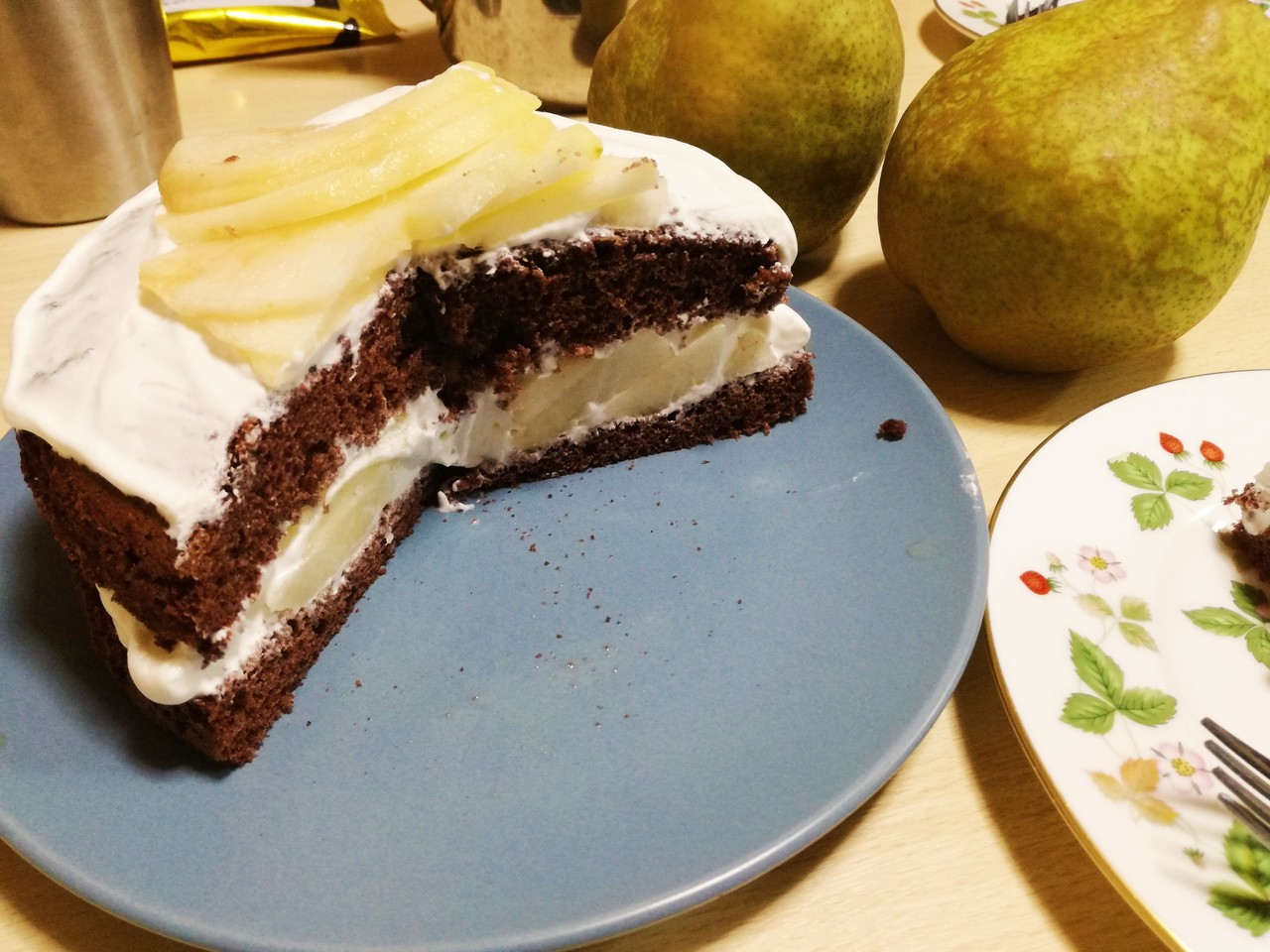 試作品 ラフランスのケーキ2種 Puyomeのごはんできてるよ