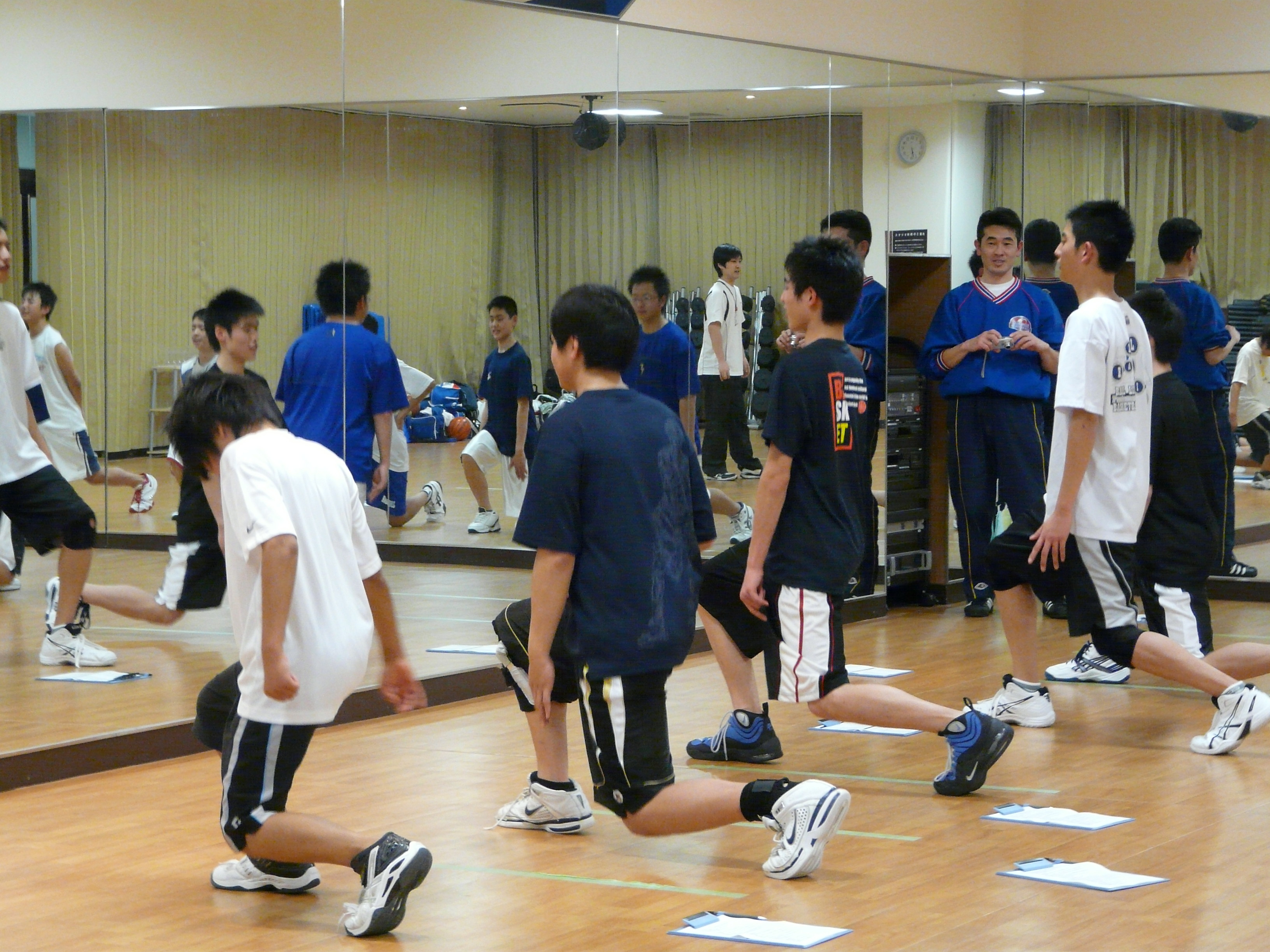 中学バスケット部 トレーナー 筋トレ報告 本田章子 Personal Blog