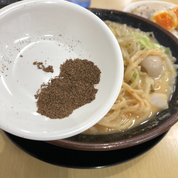 7F539F34-92FE-4B93-A598-3F2FE8932B5B