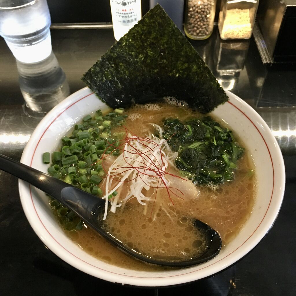 Show Time Ramen 横須賀中央 ビールが主食