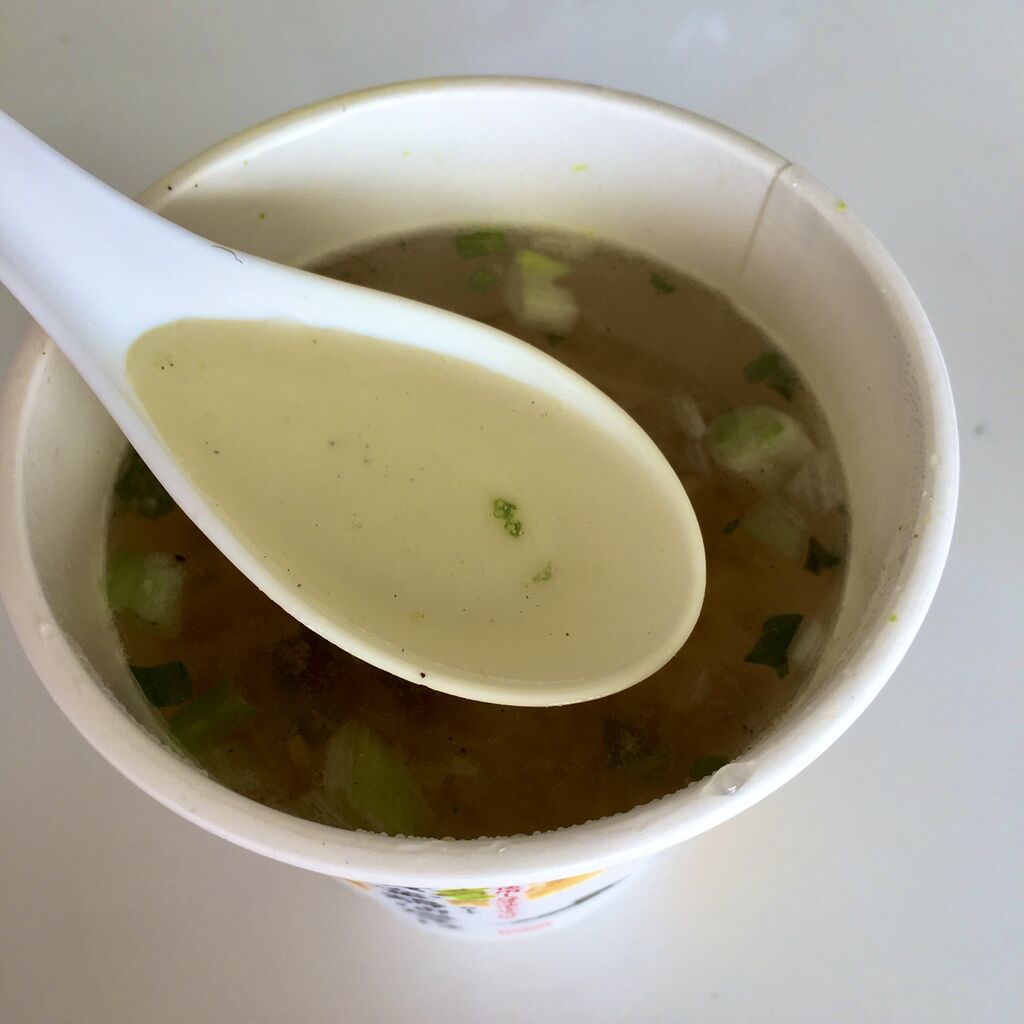 カップ麺でここまでやるかの トリダシ系 中華そば銀座八五 ローソン ビールが主食