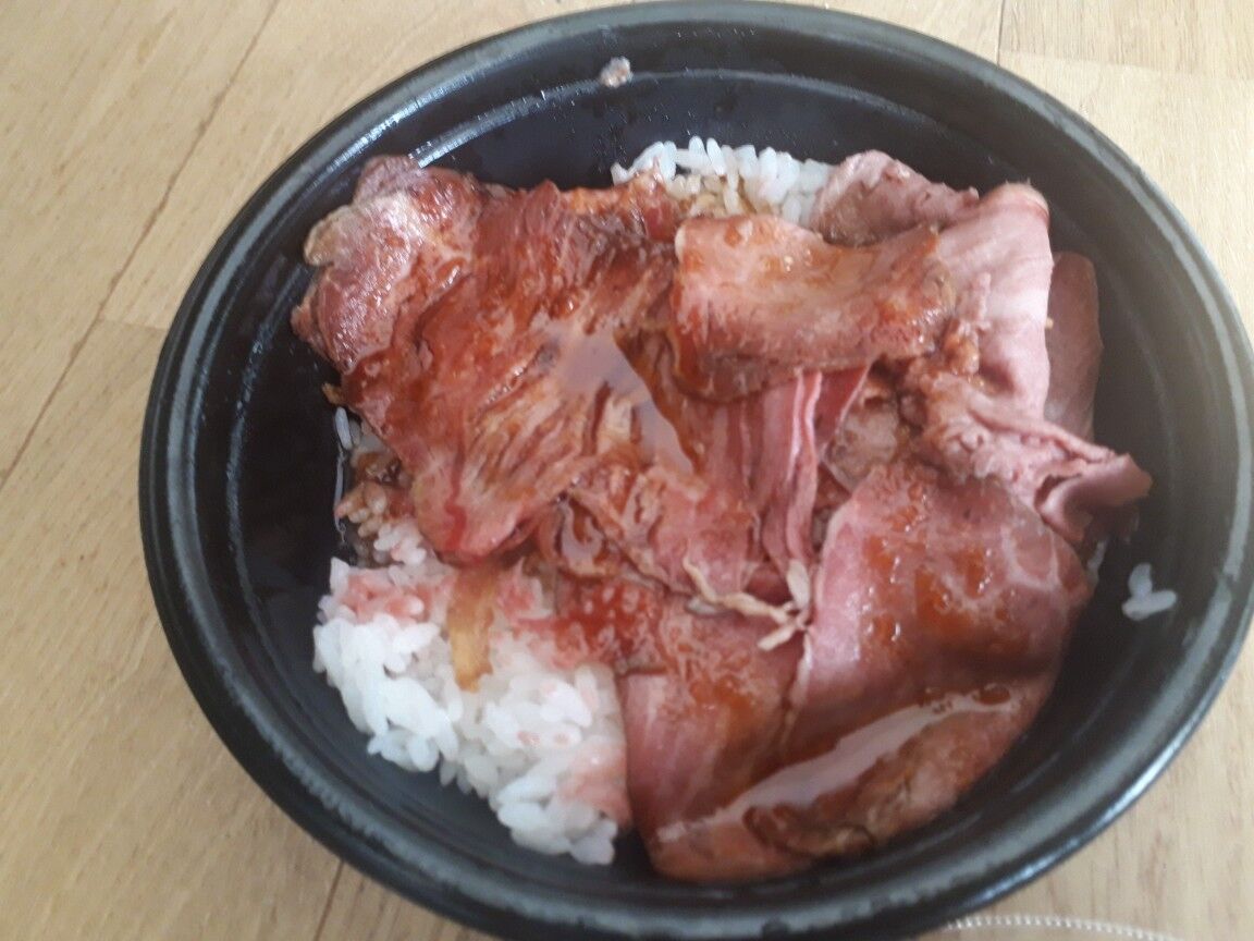 ほっと もっと ローストビーフ 丼