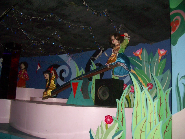 夢の国へ Dunia Fantasi 2 わくわくインドネシア ﾊﾗｲﾀの鬼