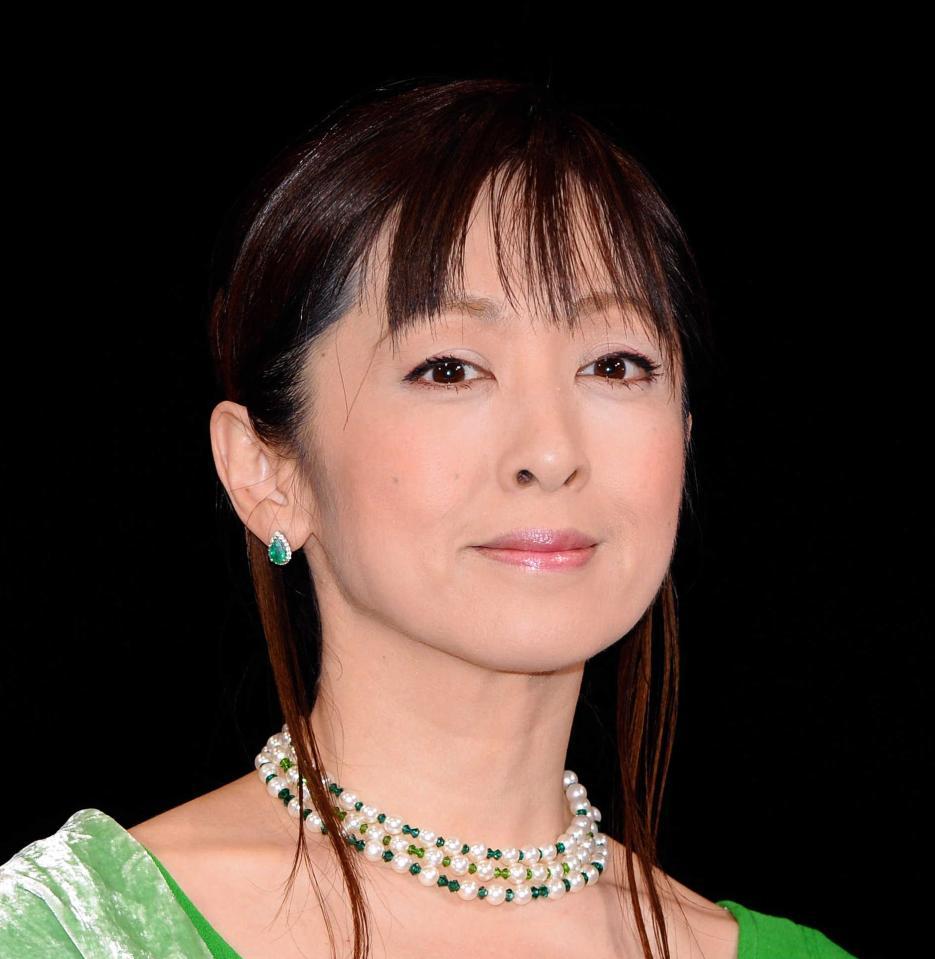 斉藤由貴　高校時代「漫研」アニメオタク　呪術廻戦「五条悟」が好き過ぎてフィギュアをキッチンに飾っている
