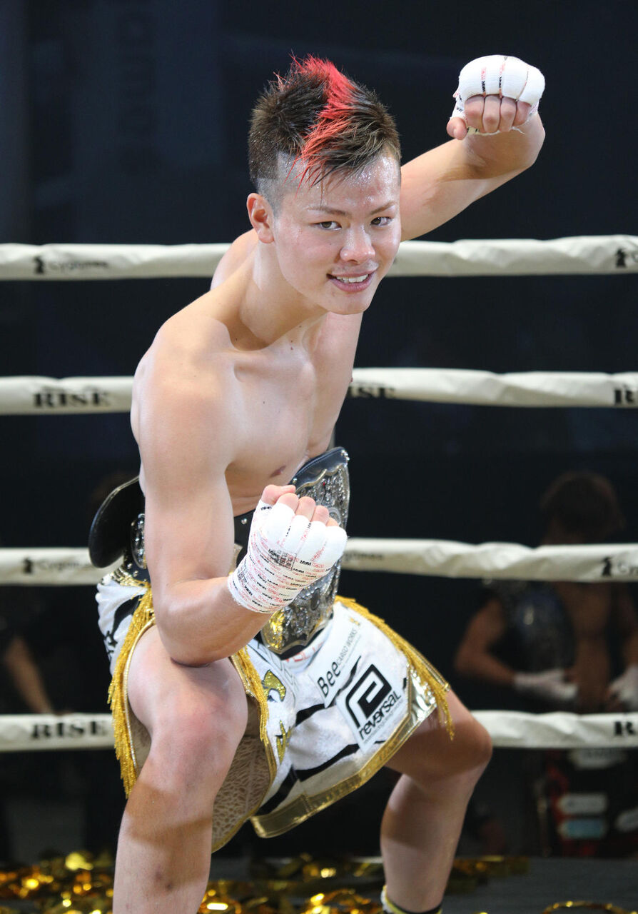 ボクシング界に再び雷鳴！那須川天心がルイス・グスマンに圧倒的な勝利を収める！
