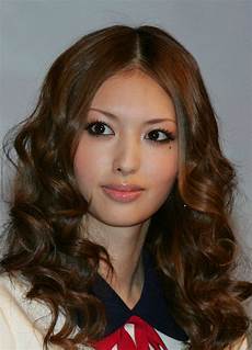 鈴木えみ、13年ぶりのテレビ出演！苦悩の日々を赤裸々に告白