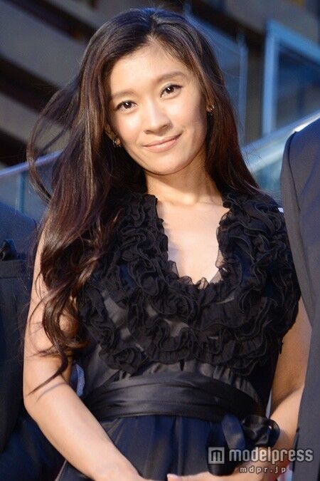 篠原涼子、タクシー内での不快な経験をブログで告白！逆ギレする運転手に憤り！