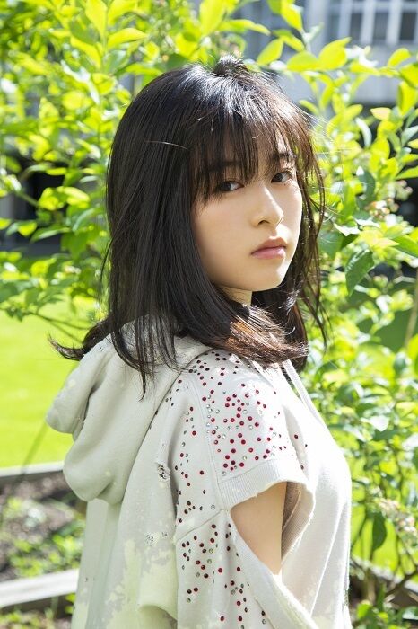 森七菜がロッテアイスCM出演で話題沸騰！　始球式に笑顔で挑戦した結果は…？