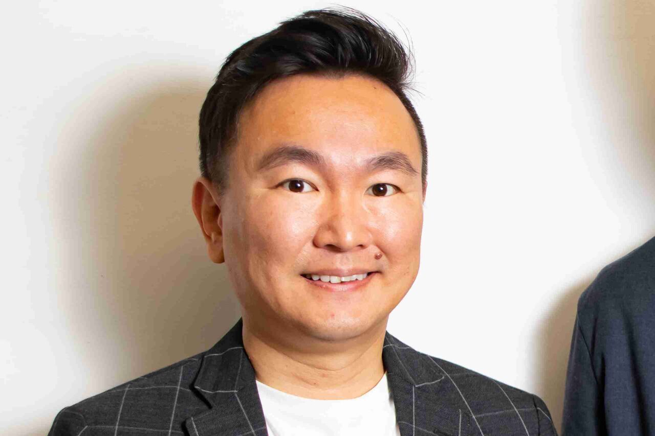 かまいたち山内健司　ダイエッで腹に注射　目がバキバキに！