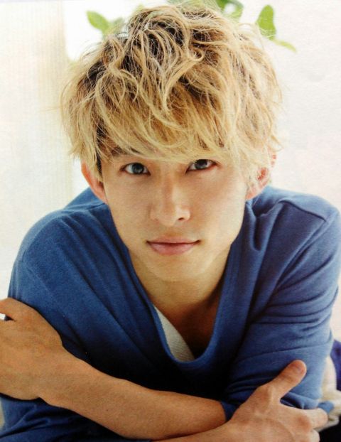 三宅健、滝沢秀明との新ユニットＴＯＢＥで芸能活動再開！