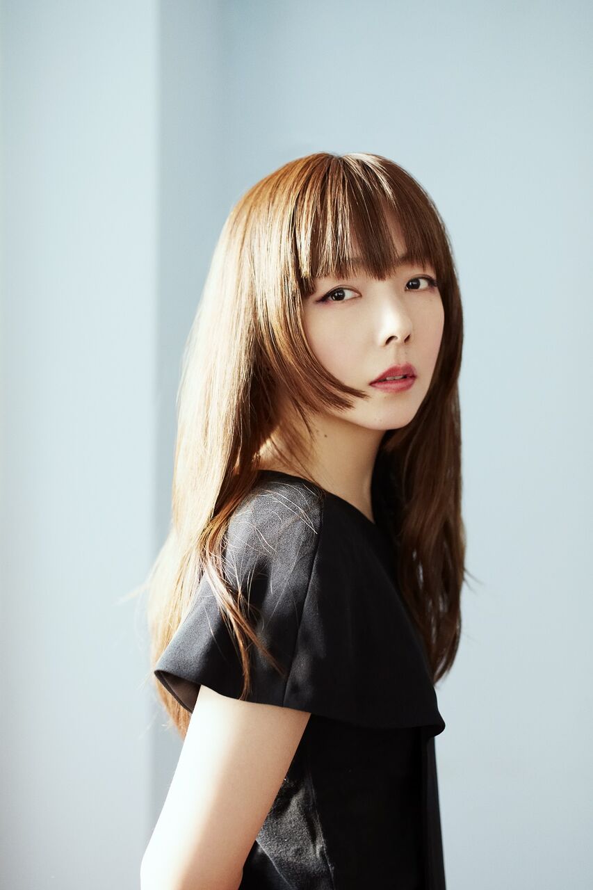 前澤友作氏　aikoと2ショット披露。「実は生年月日が全く一緒」お互い誕生日を祝福したと報告。