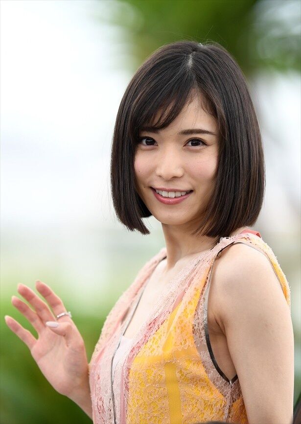 俳優・松岡茉優　漫画あたしンち愛　「漫画を寝る前に読む」「寂しさを優しく温めてくれた」