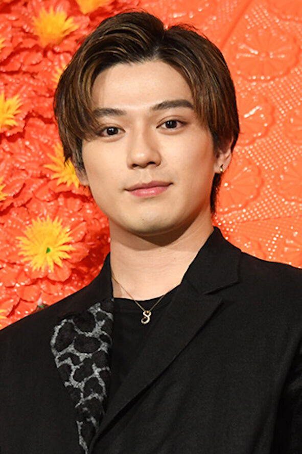 新田真剣佑の実写版ワンピースに海外ファンが熱狂！インスタフォロワー100万人突破！