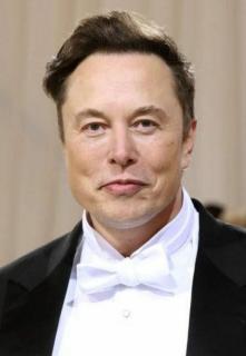 マスク氏「ウクライナ勝てない」 ツイッターに投稿、反発の声も