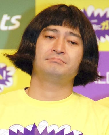 鈴木Ｑ太郎、ビニール傘で妻を攻撃！「自身がかんしゃく持ち」であることを明かす　離婚危機で大炎上！