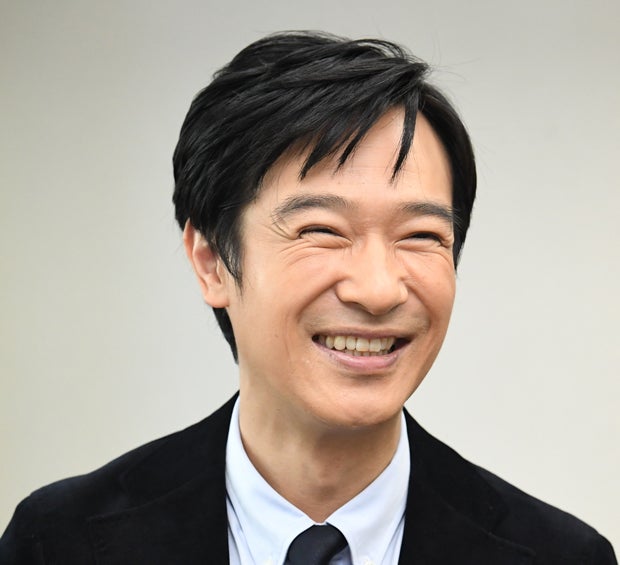 堺雅人50歳　早大演劇部から田辺エージェンシーに入社　20年で国民的俳優　昨年いっぱいで退社し独立