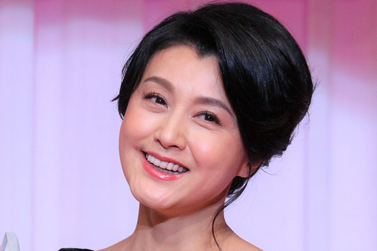 「フルボッコ炎上から脱却！藤原紀香の新たなイメージにファン大注目」