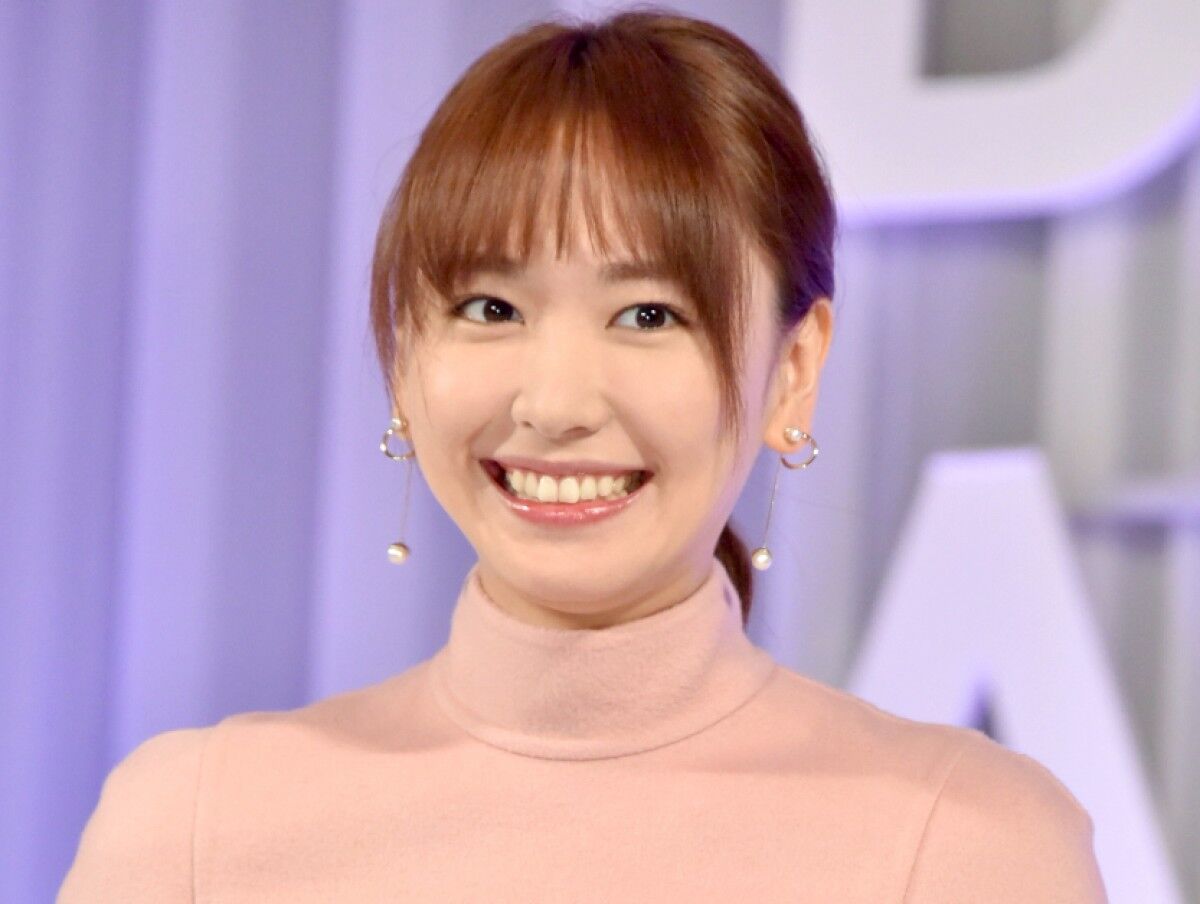 新垣結衣　元祖CMキャラクタ－の小林聡美とCM初共演 「アサヒ　十六茶」「楽しい、ほがらかな1日(笑)」