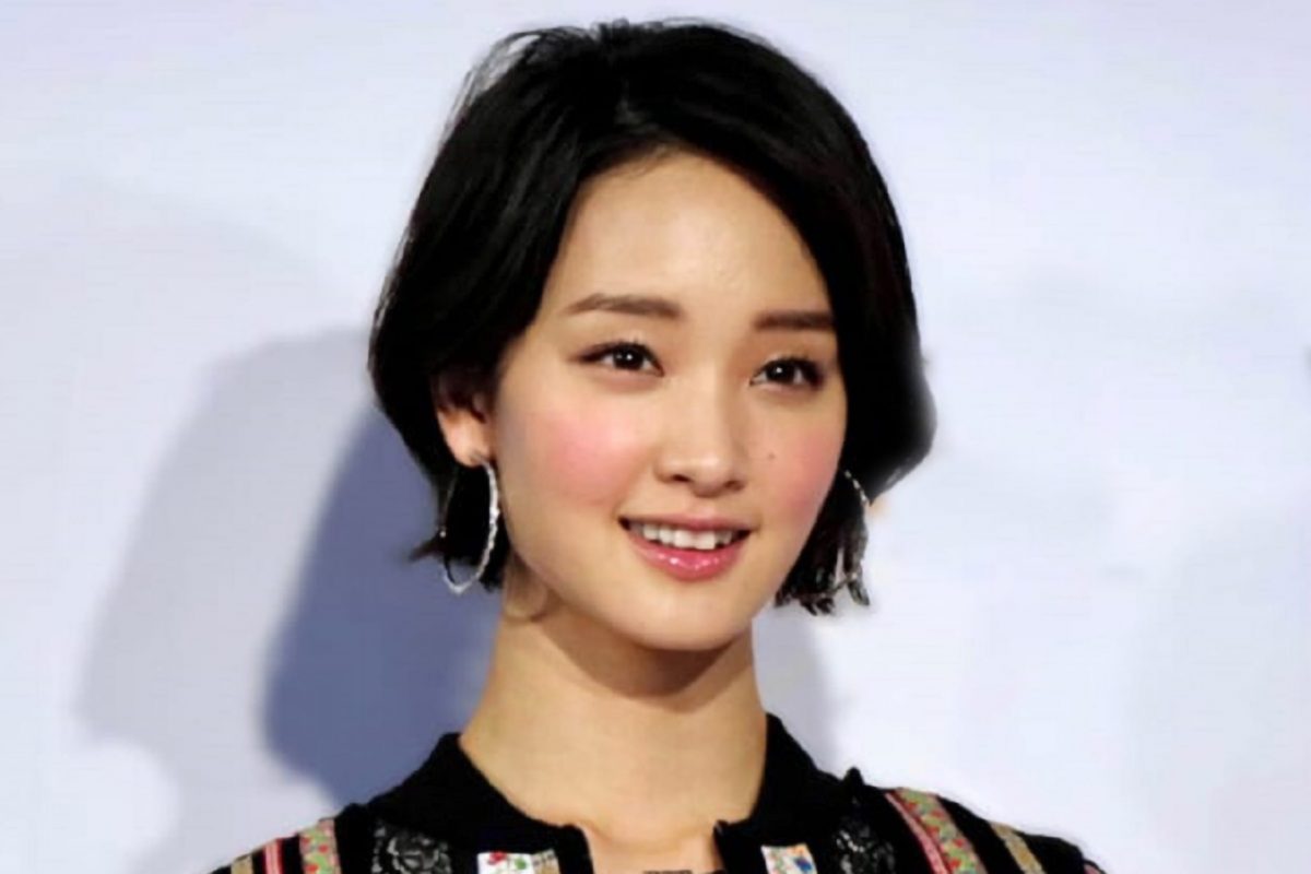剛力彩芽30歳　伝える事を大事に　いつも寝る前に『今日も楽しかった』と思える自分でありたい