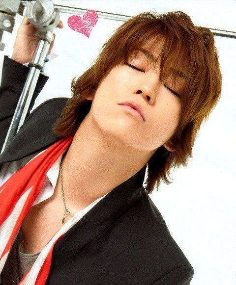 亀梨和也　KAT-TUNコンサートでファンがメロメロに！失神寸前の女性ファンに、彼の気遣いに感動！