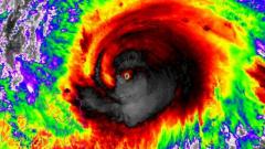 猛烈な台風2号、4月としては観測史上最強 なぜ発達？