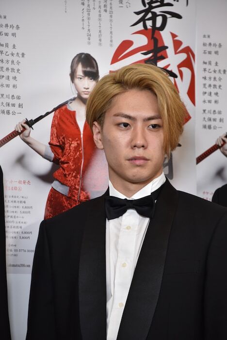 島袋寛子と 離婚直後　元夫・早乙女友貴は石田ニコルと「深夜バー＆お泊まり」をバツチリスクープされていた